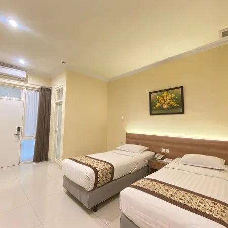 Riverstone Hotel & Cottage