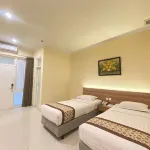 Riverstone Hotel & Cottage Hotels in Batu