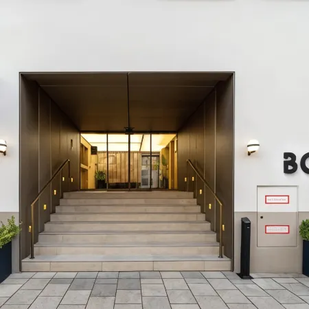 Bob W Munich Schwabing Отели рядом с достопримечательностью «Площадь Хоэнцоллернплац»