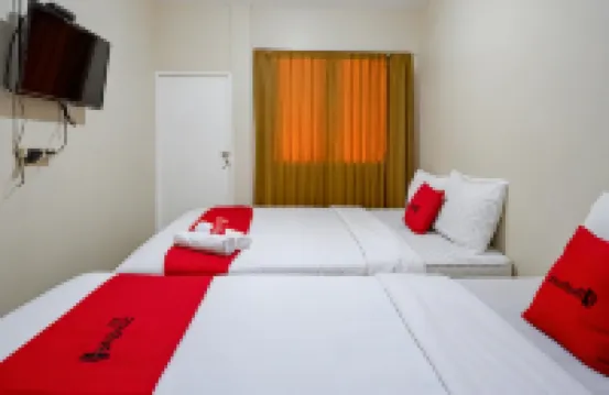 RedDoorz Near Rsud Kudus