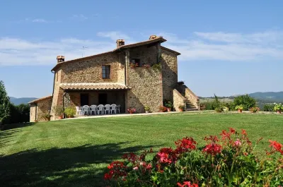 Villa Costa, Stunning Villa in the heart of Tuscany.