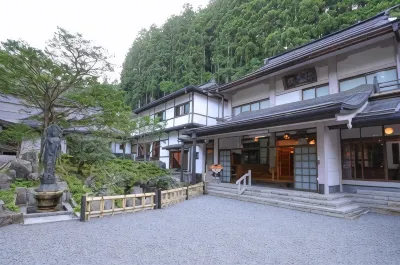 高野山宿坊不動院旅館 禦社附近的飯店