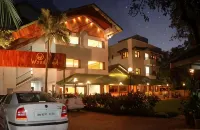 Hotel Woodland