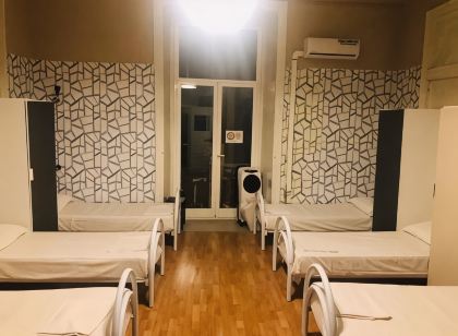 Balarm - Hostel and Bar