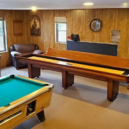 Birch Knoll Motel