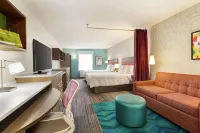 Home2 Suites by Hilton Portland Airport or Hotels near Ed's House of Gems