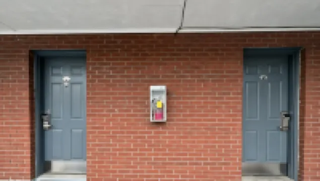 Acorn Motel