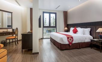3. Hotel Sa..