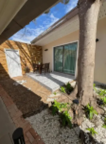 วาราญา รีสอร์ท โรงแรมใกล้เกรทแอนด์แกรนด์สวีทเดสทิเนชั่น