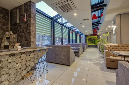 Бишкек Бутик Отель Отели рядом с достопримечательностью «Каба уулу Кожомкул»