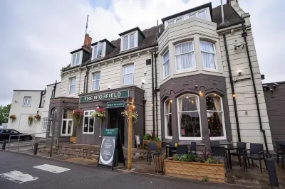 Highfield Hotel Hotels near Stewart Park Lake