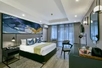 Cresta Thapama Hotel Hotel di 