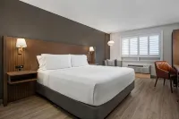 Holiday Inn & Suites ST. Catharines Conf Ctr Hotels near Welland Canal Lookout