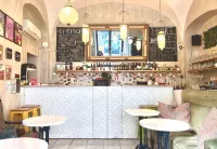 Oki Doki OLD TOWN - Quầy Bar