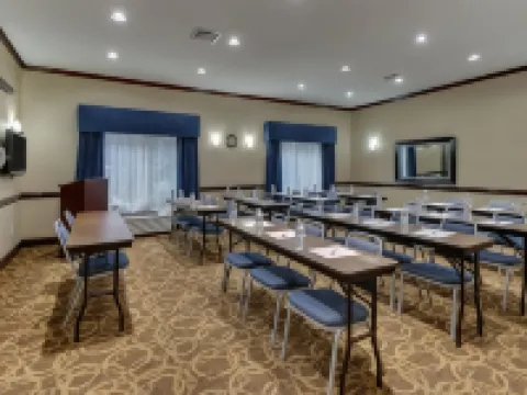 智選假日套房酒店阿倫敦西 利哈伊縣酒店