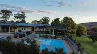 Garden Motor Inn Hotels in Gundagai