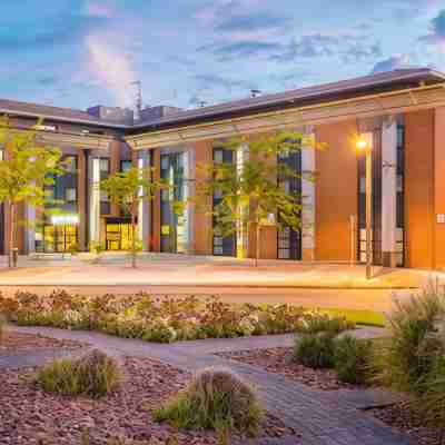 Holiday Inn Toulouse Aéroport Hotel Exterior