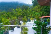 Hanthana Home Hotels in Hantana