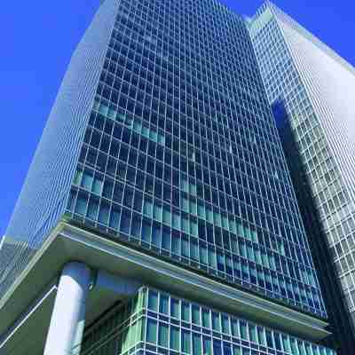Four Seasons Hotel Tokyo at Marunouchi Hotel Exterior