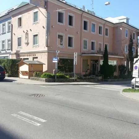 Hotel Hohenstauffen Отели рядом с достопримечательностью «Итцлинг»