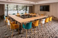 Hampton by Hilton Bialystok Hotels in Ксенжино