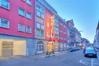 Ambassador TheContinents Hotels near Islamic Union e.V.