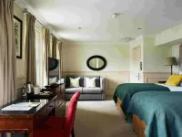 The Talbot Inn Hotels in Woking