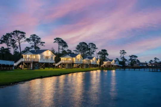 Eagle Cottages & the Cabins at Gulf State Park Hotels in 