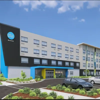 Tru by Hilton Flagstaff Hotels near Pioneer Museum