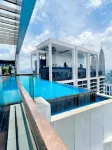 Platinum Suites at Kuala Lumpur City Centre (KLCC) by Veedu Hauz - 프라이빗 풀