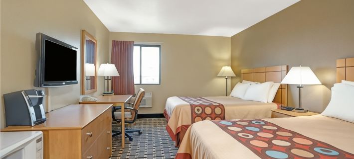 Super 8 by Wyndham Melrose Hotels in Stearns County