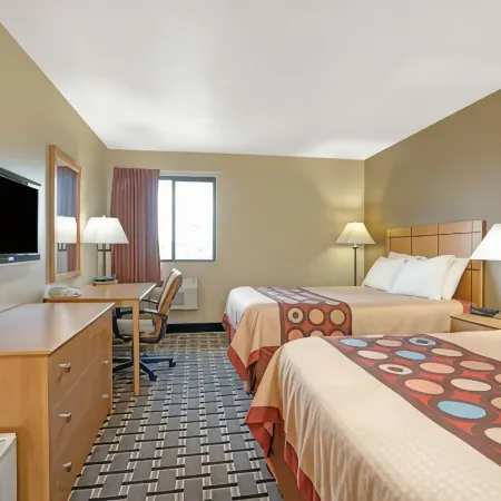 Super 8 by Wyndham Melrose