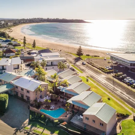 Mollymook Shores