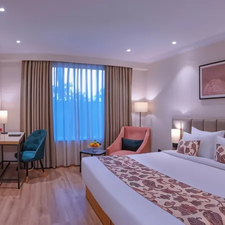 Royale Sarovar Portico Agra