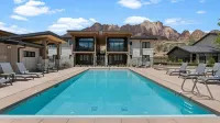 Montclair at Zion - Pools