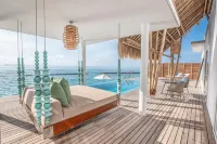 Emerald Maldives Resort & Spa-Deluxe All Inclusive - Pools