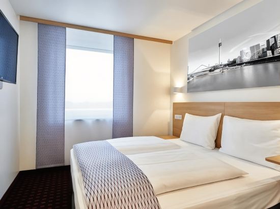 McDreams Hotel Düsseldorf-City