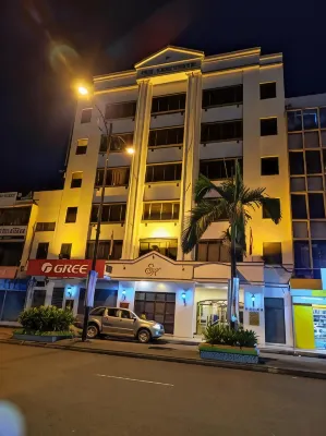 The Executive Hotel - 3-Star