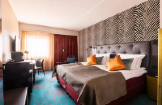 納卡普羅菲爾飯店