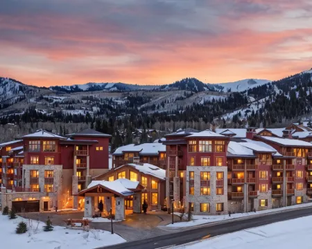 帕克城日出郊外小屋希爾頓分時度假俱樂部酒店 帕克城酒店