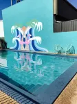 Cascades Motor Inn - piscina