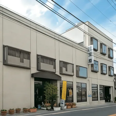 Takaraya