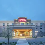 Hampton Inn & Suites Denver/South-RidgeGate