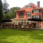 ホテル & レストラン ワイルドタウト のホテル