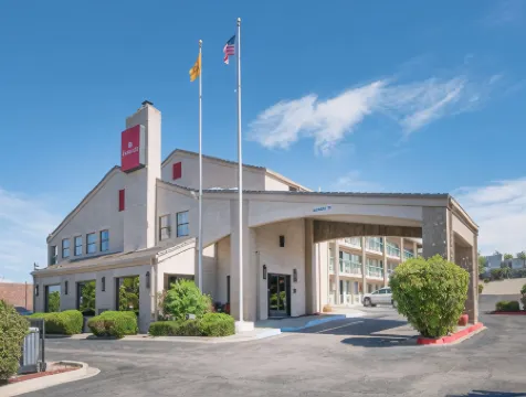 Ramada by Wyndham Albuquerque Airport