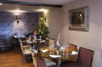 Premier Inn Leeds East Hotels in Leeds
