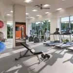 Hampton Inn & Suites Teaneck Glenpointe