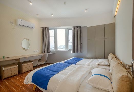 Haigongyuan Holiday Hotel (Ninghai)Over view