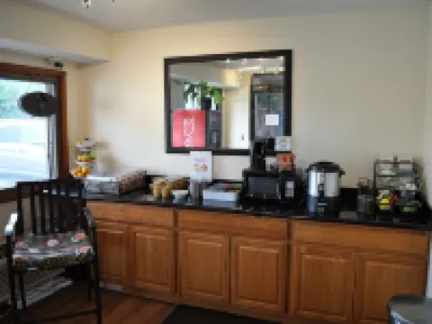 Super 8 by Wyndham Petoskey Hotels in Petoskey