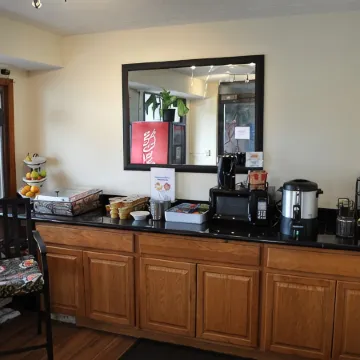 Super 8 by Wyndham Petoskey